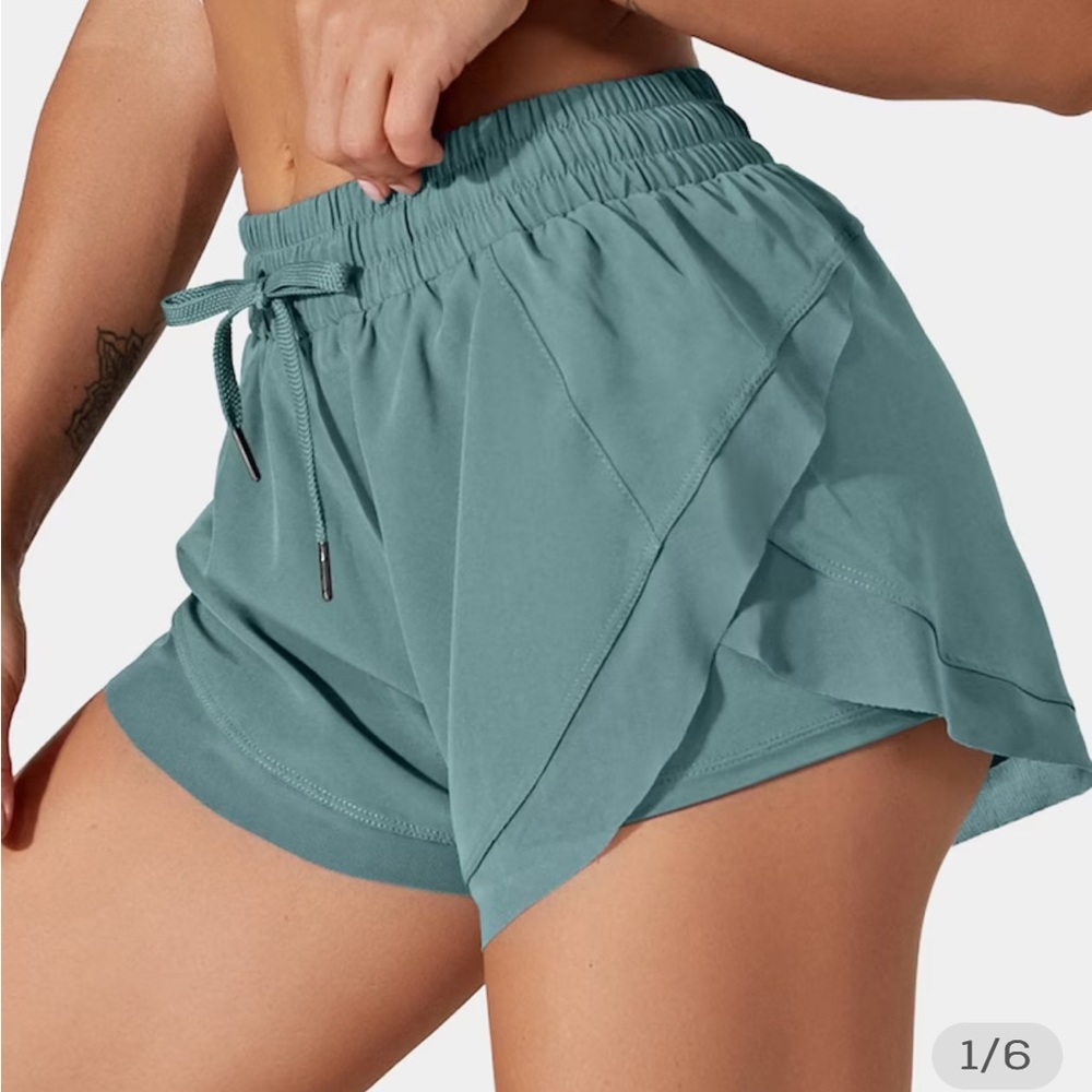 Halara drawstring contrast 2 in 1 mesh short